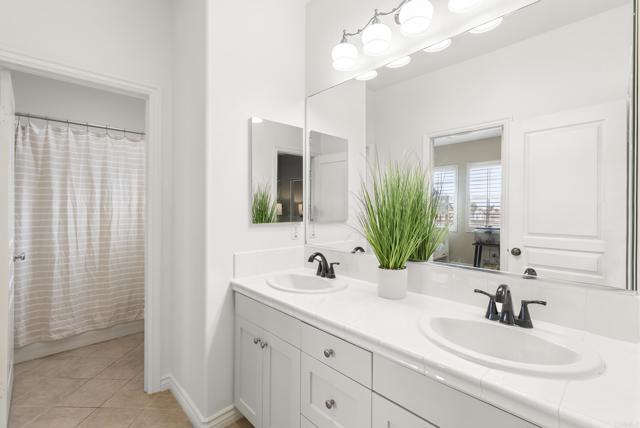 Detail Gallery Image 33 of 54 For 2680 Bressi Ranch Way, Carlsbad,  CA 92009 - 3 Beds | 3 Baths