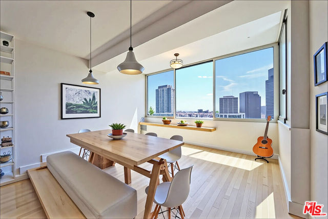 969 Hilgard Avenue, Los Angeles CA: https://media.crmls.org/mediaz/96065073-ace5-47d8-86a8-97bdf256221b.jpg