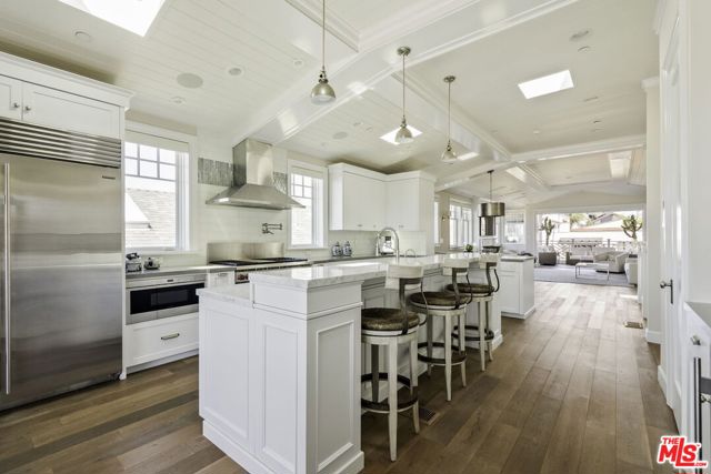 636 12th Street, Manhattan Beach, California 90266, 5 Bedrooms Bedrooms, 0 ,4 BathroomsBathrooms,Residential,For Sale,12th,0,26842911 636 12th Street, Manhattan Beach, California 90266, 5 Bedrooms Bedrooms, 0 ,4 BathroomsBathrooms,Residential,For Sale,12th,0,26842911