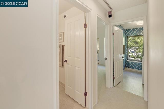 3244 Terra Granada Dr, Walnut Creek CA: https://media.crmls.org/mediaz/96088bbe-80db-4a26-a6ba-bf067aa3a57f.jpg