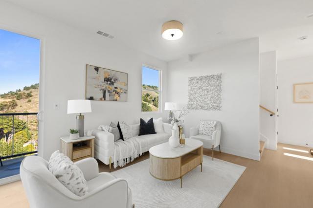 801 Fassler Avenue, Pacifica CA: https://media.crmls.org/mediaz/96092ddf-1969-4256-aee9-ab370d1b6623.jpg