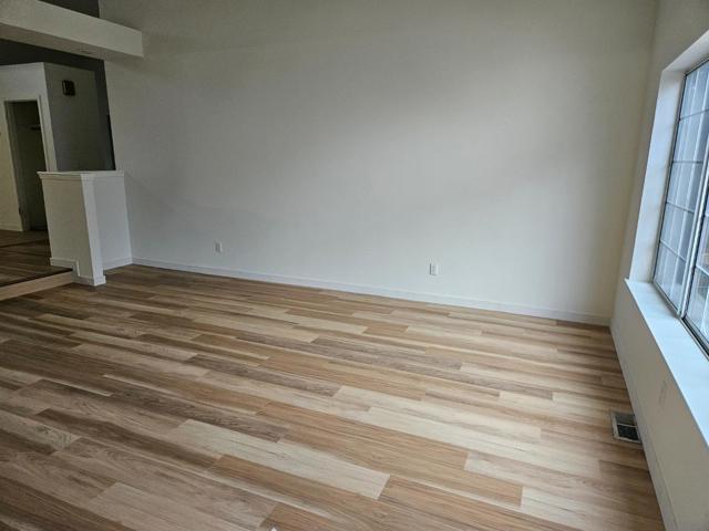 108 Tuxedo Court, Petaluma CA: https://media.crmls.org/mediaz/960982d5-67bc-41c7-82c3-db40b1c55d95.jpg