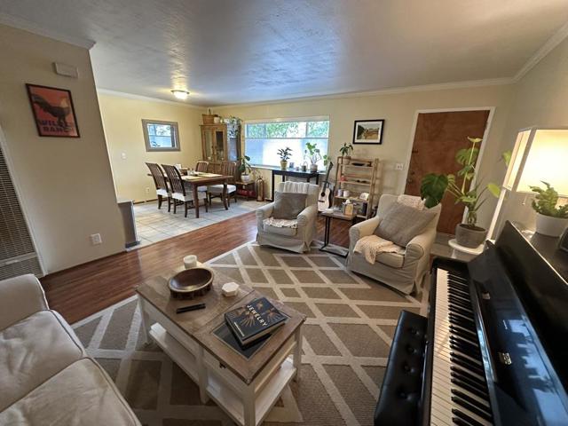Image 13 of 76 For 32303240 Mission Drive