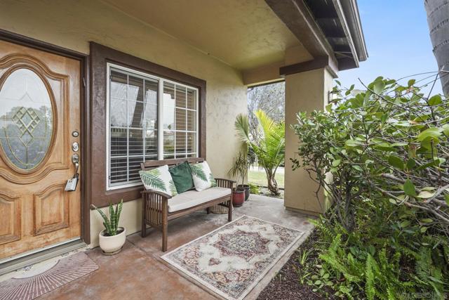 4592 Altadena Ave, San Diego CA: https://media.crmls.org/mediaz/960c2759-8635-4d25-930f-975f5605d0d0.jpg