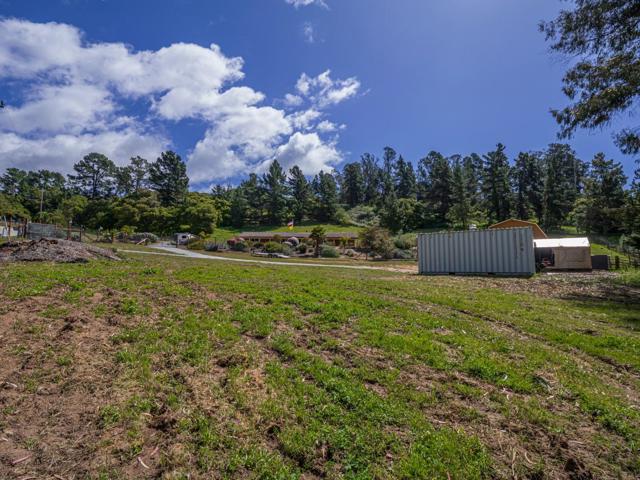 20150 Tarawild Court, Prunedale CA: https://media.crmls.org/mediaz/960d26c5-5c1d-42f0-a8e6-52062af39fac.jpg