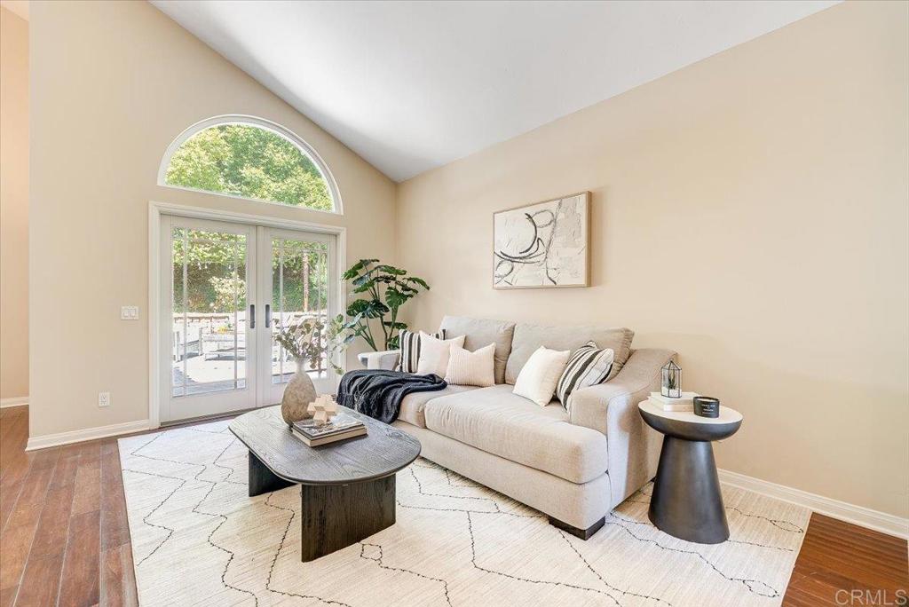 1568 Mallorca Drive - photo 4