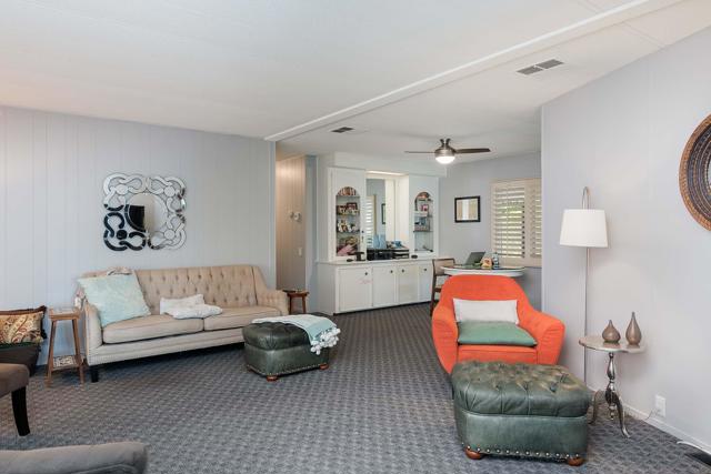 160 Hilligoss Drive, Cathedral City CA: https://media.crmls.org/mediaz/960d7fb4-938a-43c5-bef6-8e096023a951.jpg