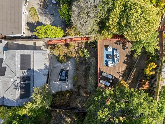 2310 Wooster Avenue, Belmont CA: https://media.crmls.org/mediaz/960dc1c8-7578-466f-a3c9-400d7e4acf12.jpg