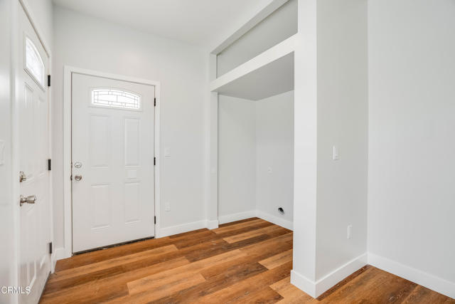 300 E Alhambra Road, Alhambra CA: https://media.crmls.org/mediaz/960e708e-3aeb-42bc-a456-e42e0d7c0b27.jpg