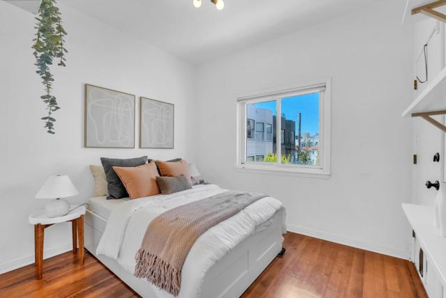 74 Lynch Street, San Francisco CA: https://media.crmls.org/mediaz/960ed2c0-de07-4d31-91f1-f47e7e294cdc.jpg
