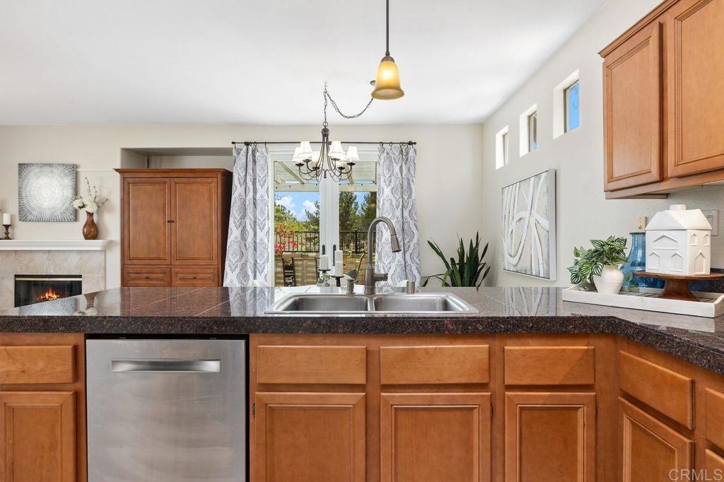 11785 Westview Parkway - photo 18