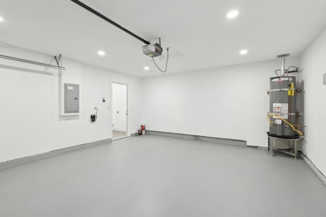 1591 Glazier Drive, Concord CA: https://media.crmls.org/mediaz/96109dab-e49e-4efd-844a-839378c74099.jpg