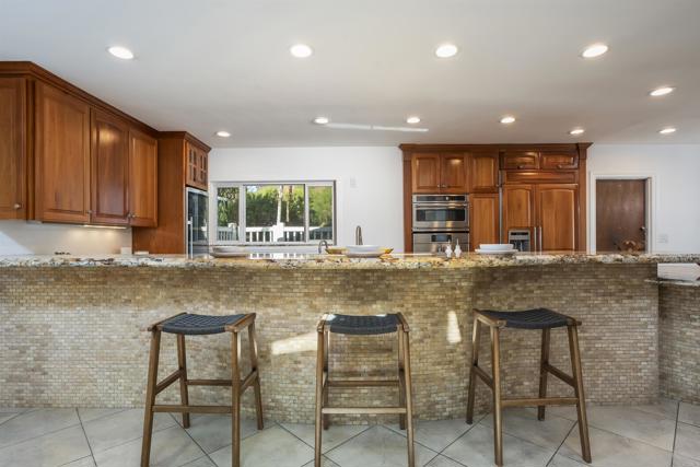 Detail Gallery Image 16 of 59 For 5861 College Ave, San Diego,  CA 92120 - 3 Beds | 2 Baths