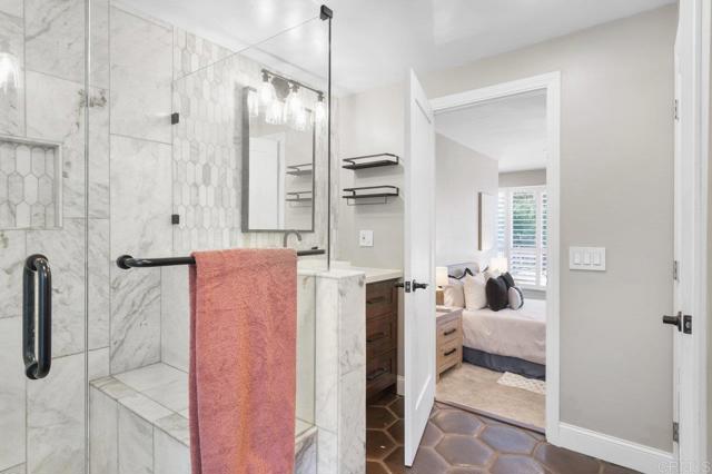 10549 Anaheim dr, La Mesa CA: https://media.crmls.org/mediaz/96118304-a59b-4baf-b6c6-c0e2accd730e.jpg