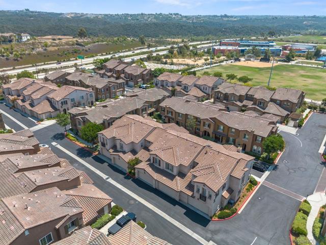13033 Lamia Point, San Diego CA: https://media.crmls.org/mediaz/9611d02a-36f5-4d91-9564-5ec9310d92ce.jpg