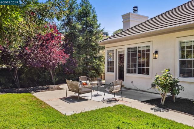 4280 Marietta Ct, Concord CA: https://media.crmls.org/mediaz/96120dc4-e524-4e09-b973-bb832a85b97f.jpg