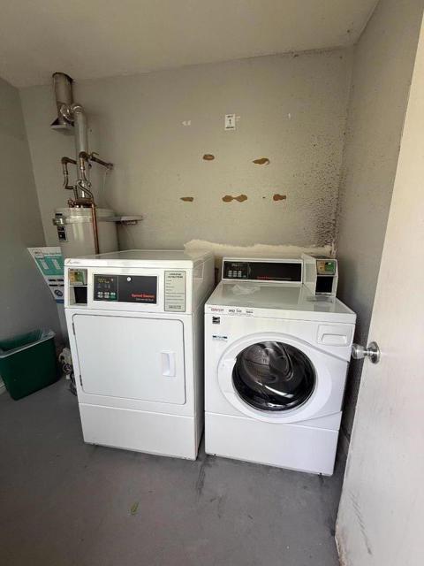 1859 Woodland Avenue, East Palo Alto CA: https://media.crmls.org/mediaz/961288a6-3960-4526-a2f2-3784067a391b.jpg
