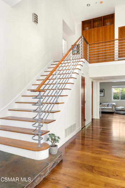 29636 Quail Run Drive, Agoura Hills CA: https://media.crmls.org/mediaz/9613bff0-628f-4304-9152-656699771188.jpg