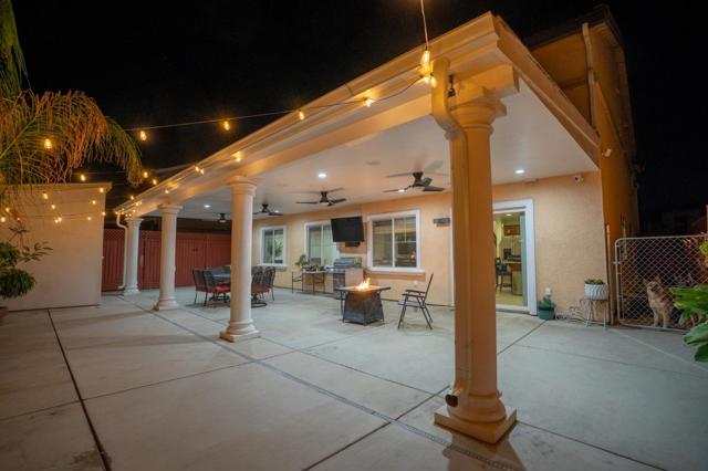 2385 N Mountainside Drive, Los Banos CA: https://media.crmls.org/mediaz/9613ce41-5a55-4968-815e-3ff845f014d7.jpg