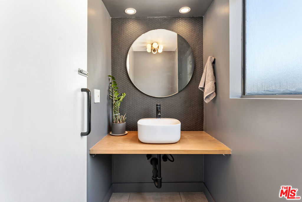 MLS #25519847 img 10