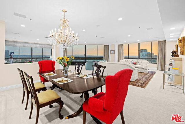 10430 Wilshire Boulevard, Los Angeles CA: https://media.crmls.org/mediaz/9615806a-e94a-4ef4-b0a7-21f22d3853a1.jpg