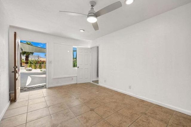 44500 San Carlos Avenue, Palm Desert CA: https://media.crmls.org/mediaz/9615c0b0-dcf4-4dd3-95dc-16416a38e8cd.jpg