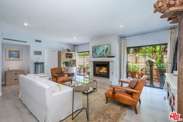 1247 10th Street, 1 photo 1