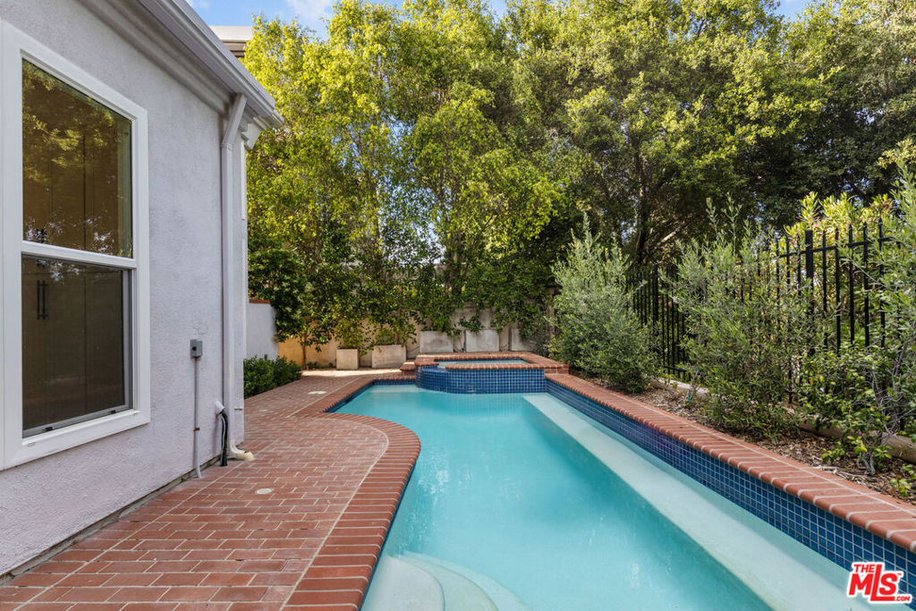 MLS #25623561 image #32