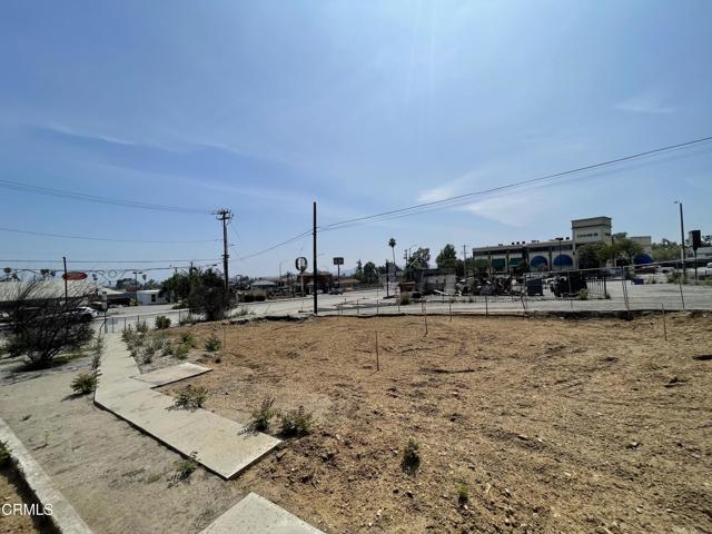 917 E Mendocino Street, Altadena CA: https://media.crmls.org/mediaz/96188bb2-1819-46be-bfc9-62d8bfa22096.jpg