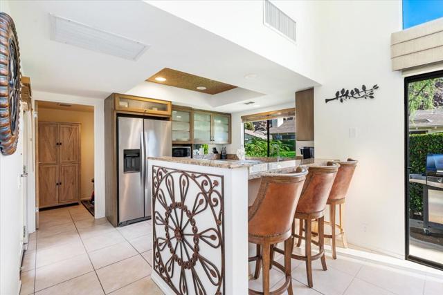 46520 Arapahoe Circle, Indian Wells CA: https://media.crmls.org/mediaz/9619ae04-bfd9-4ebc-86a3-6ec274a0ab99.jpg