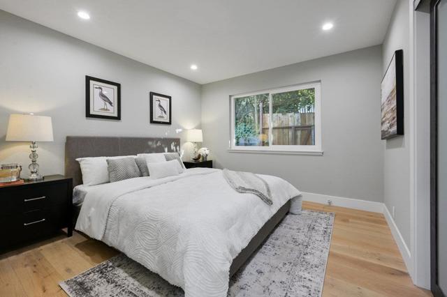 1560 Alturas Drive, Burlingame CA: https://media.crmls.org/mediaz/961a8362-fed6-42c4-b2e9-87e43711edd9.jpg