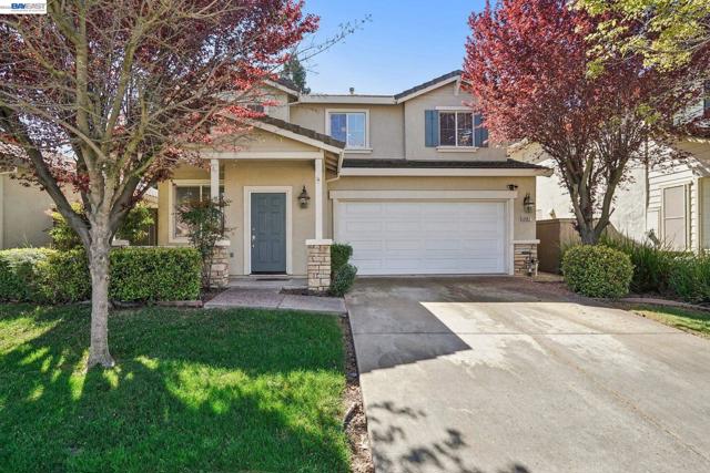 4902 Alterra Way, Sacramento CA: https://media.crmls.org/mediaz/961b54c0-18d5-4812-968d-89dc6778c3ab.jpg