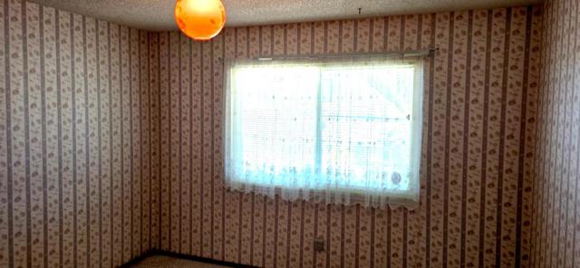 1605 Marietta Street, Seaside CA: https://media.crmls.org/mediaz/961bcd67-8a19-44f3-95f7-85d861085f43.jpg