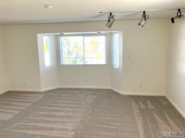 Detail Gallery Image 10 of 21 For 14513 High Pine Street, Poway,  CA 92064 - 5 Beds | 2/1 Baths