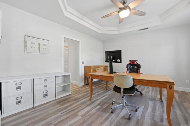 Detail Gallery Image 29 of 74 For 4851 Sweetgrass Ln, Bonsall,  CA 92003 - 4 Beds | 2/1 Baths