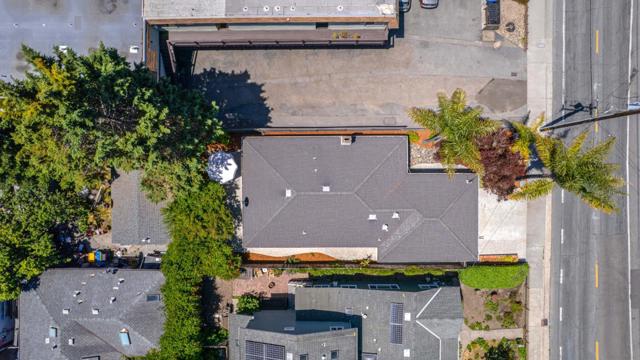 1422 Broadway, Santa Cruz CA: https://media.crmls.org/mediaz/961cd2e5-a4fc-44bc-8972-d11b66653f41.jpg