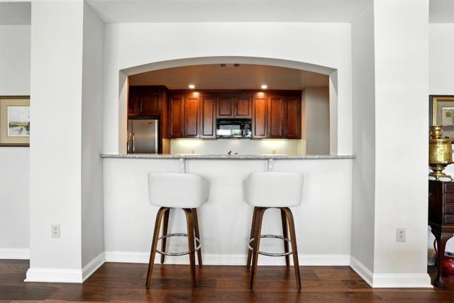 10 CRYSTAL SPRINGS Road, San Mateo CA: https://media.crmls.org/mediaz/961d1496-7126-449e-8475-f1d06e7d11b0.jpg