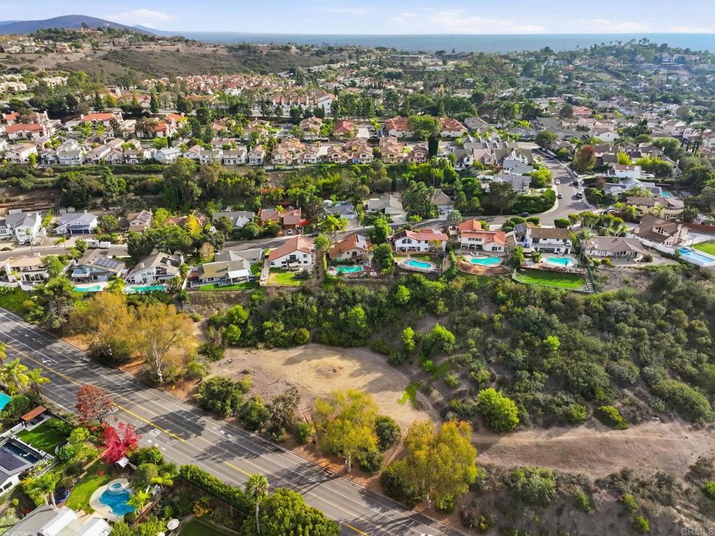 6515 El Fuerte Street - photo 15
