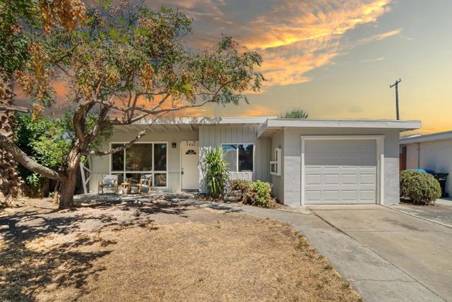 1651 Cabrillo Avenue, Santa Clara CA: https://media.crmls.org/mediaz/961df212-bb8d-4352-871d-b50784f00aa6.jpg