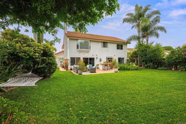 2702 Jacaranda Avenue, Carlsbad CA: https://media.crmls.org/mediaz/9621ed38-bfa1-48dd-8c08-ceb4da9d2b19.jpg