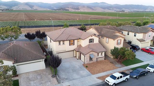 1336 Cassino Way, Salinas CA: https://media.crmls.org/mediaz/962387a5-f8be-4674-95f4-435a05a162ad.jpg