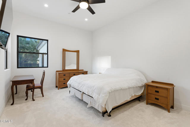 Image 22 of 34 For 395 Sherwood Court