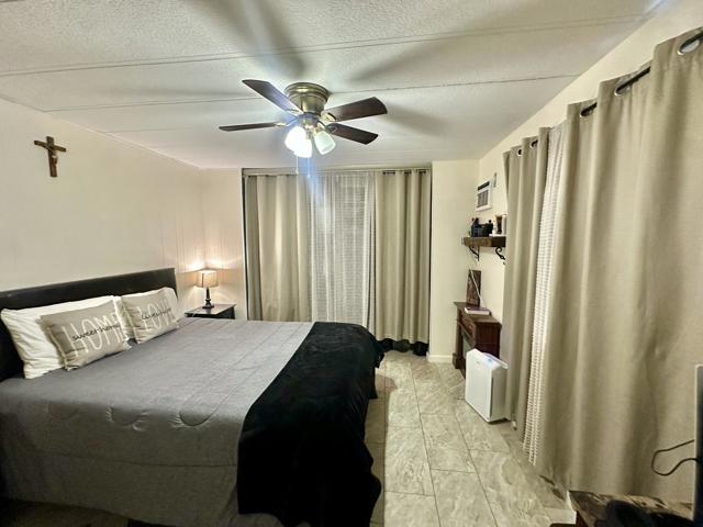 69530 Dillon Road, Desert Hot Springs CA: https://media.crmls.org/mediaz/96256e65-a864-4554-9480-ff8244ada0b6.jpg