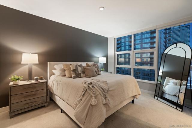 1325 Pacific Hwy, San Diego CA: https://media.crmls.org/mediaz/9625d4fc-7d1f-4cbd-95d6-0e645cf80fc6.jpg