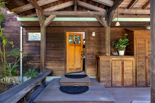 994 Laurel Grove Drive, Soquel CA: https://media.crmls.org/mediaz/96273bed-8ed6-4554-aceb-3f63d5d7bdee.jpg