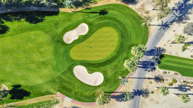316 Pointing Rock Drive, Borrego Springs CA: https://media.crmls.org/mediaz/962890b9-080b-4c30-94c7-14a863c2b339.jpg
