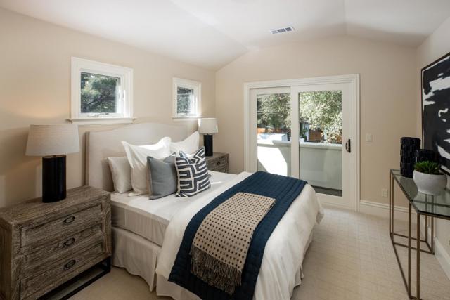 17 Almendral Avenue, Atherton CA: https://media.crmls.org/mediaz/9628e636-25ff-429d-8c0c-9bcf88e7dd76.jpg