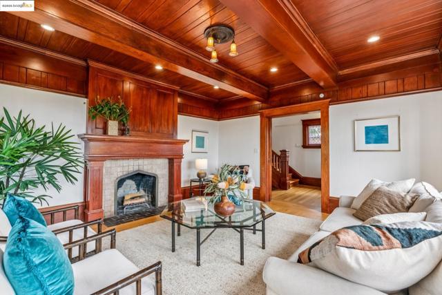 60 Panoramic Way, Berkeley CA: https://media.crmls.org/mediaz/962a4103-5aea-4cf6-8c6a-c352348b1707.jpg