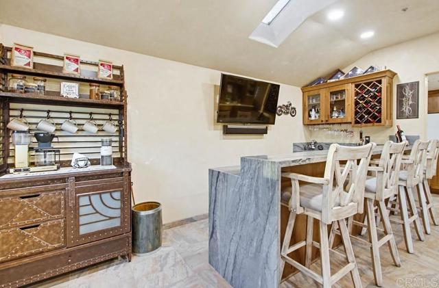 Detail Gallery Image 9 of 40 For 10118 Swanton Dr, Santee,  CA 92071 - 3 Beds | 2/1 Baths