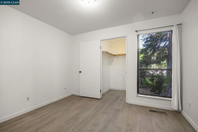 1544 Bailey Rd, Concord CA: https://media.crmls.org/mediaz/962b0ab8-3c0f-447b-9fd7-0d1921c62c6d.jpg